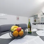 Vesna By Interhome 아파트 Grebaštica