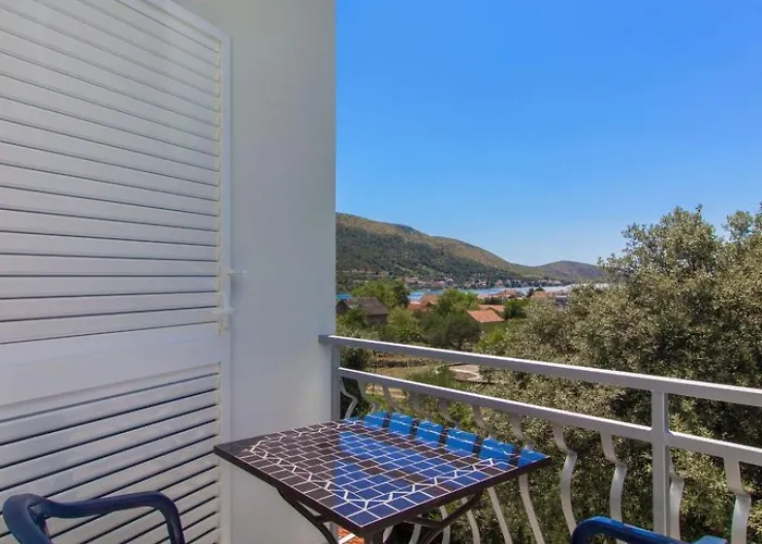 Apartment Apartmani Vesna Grebastica By Interhome * Grebaštica